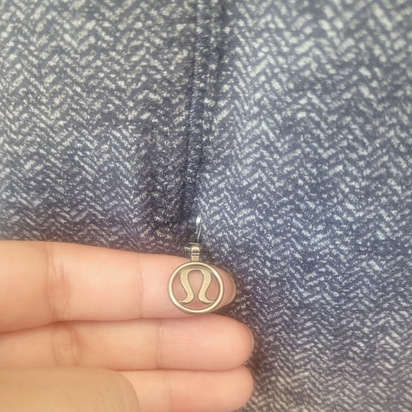 Lululemon Daily Yoga Jacket - Picture 2 of 4